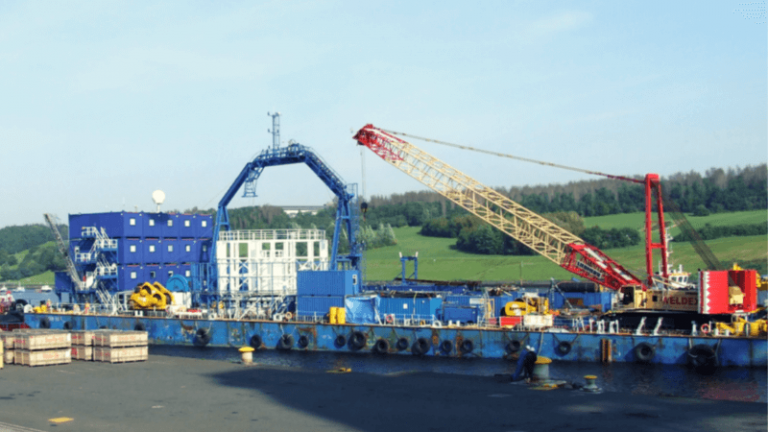 E.ON Robin Rigg Offshore Cable Loadout