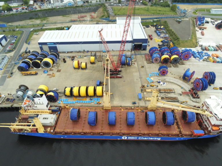 REEL TRANSFER, LOUDOUT OF OVER 4000T AND SEAFASTENING