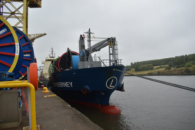 Fast Turnaround Reel Discharge (550T) on Behalf of Baker Hughes